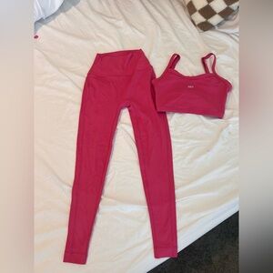 SET Active Sportbody in Bold Pink